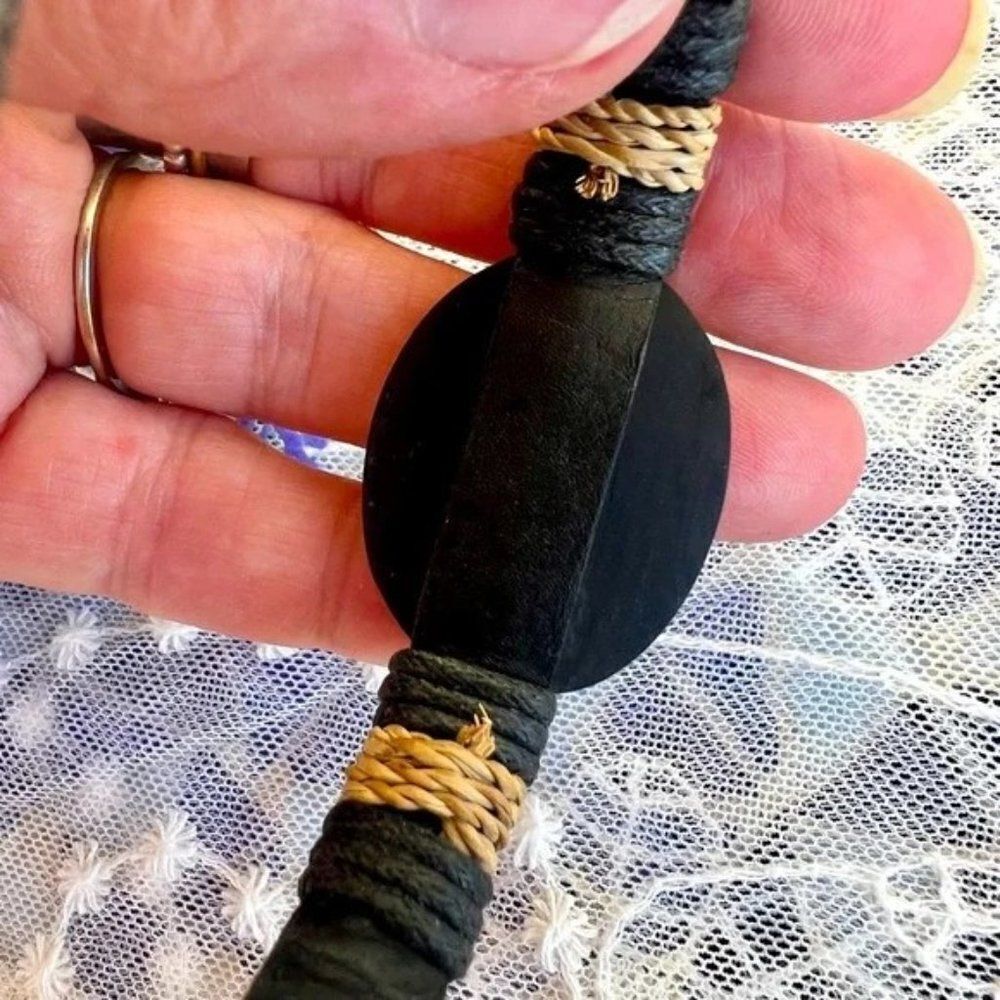 Vintage Leather & Mother of Pearl Boho Bracelet - Picture 6 of 11